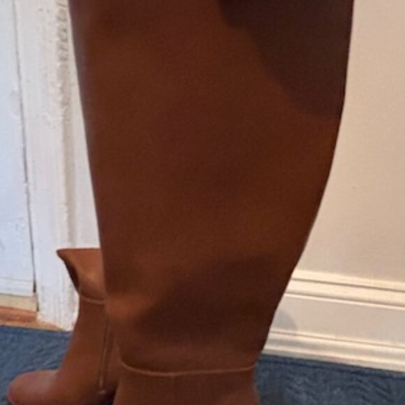 Unisa Wide Calf Brown Size 7 High Boot - Picture 5 of 8
